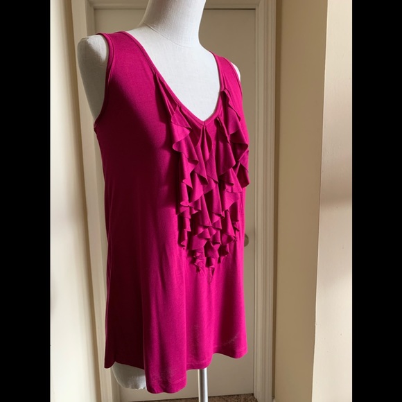 Beautiful fuchsia color top - Picture 7 of 8